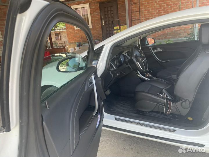 Opel Astra GTC 1.6 AT, 2012, 150 000 км