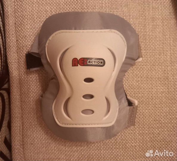 Роликовая Защита Reaction PR114 (1шт)