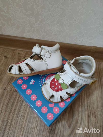 Босоножки для девочки