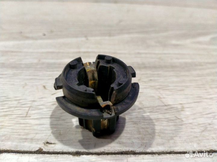 Патрон лампы Bmw X5 E53 4.4I M62 03/2001