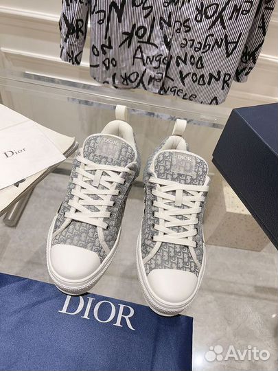 Кроссовки женские dior