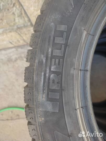 Pirelli Ice Zero 205/55 R16