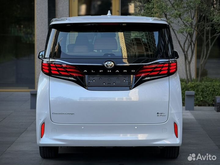 Toyota Alphard 2.5 CVT, 2024, 30 км