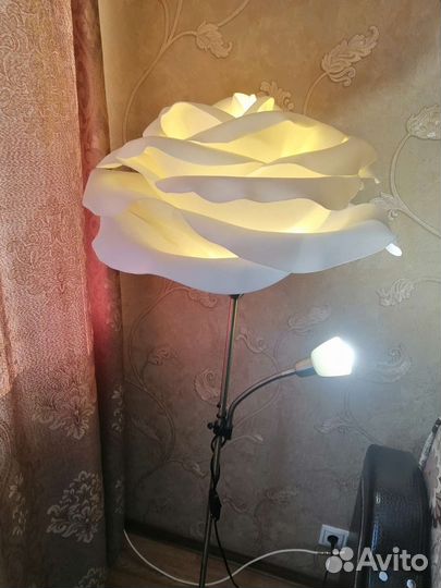 Торшер напольный