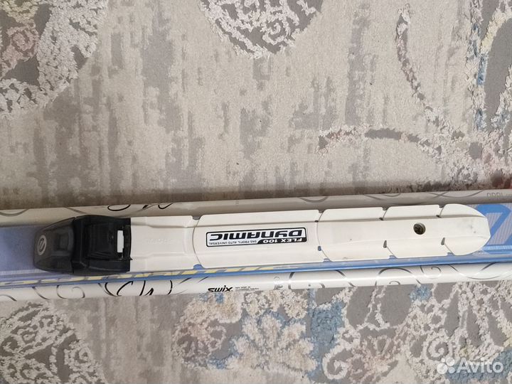 Комплект лыжи, палки, ботинки