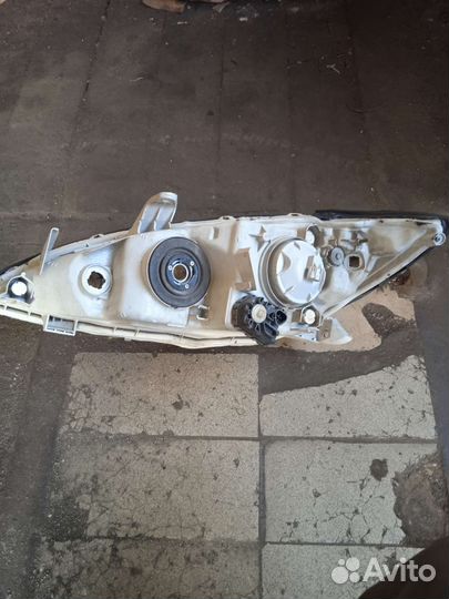 Фары на toyota camry 30 2шт. Цена за 2