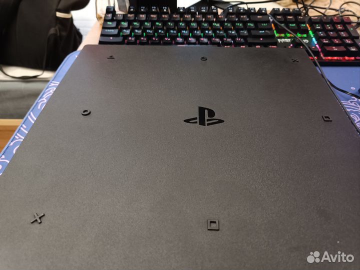 Sony PS4 pro 1tb