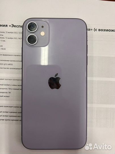 iPhone 11, 64 ГБ