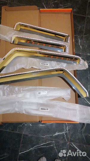 Хромированные ветровики