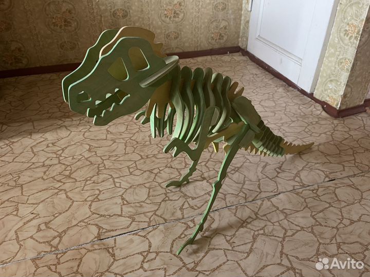 Тираннозавр из дерева модель сборная большая