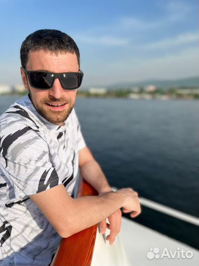 Помощник руководителя, менеджер ресторана