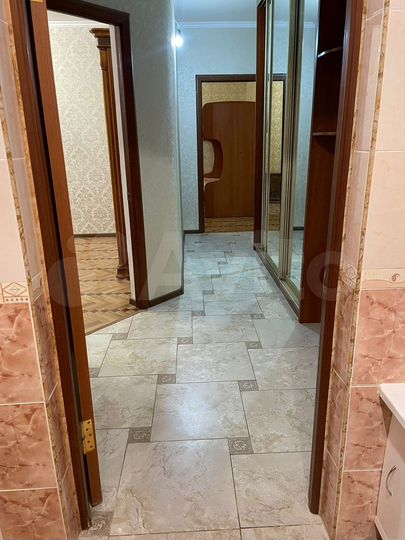 2-к. квартира, 60 м², 3/5 эт.