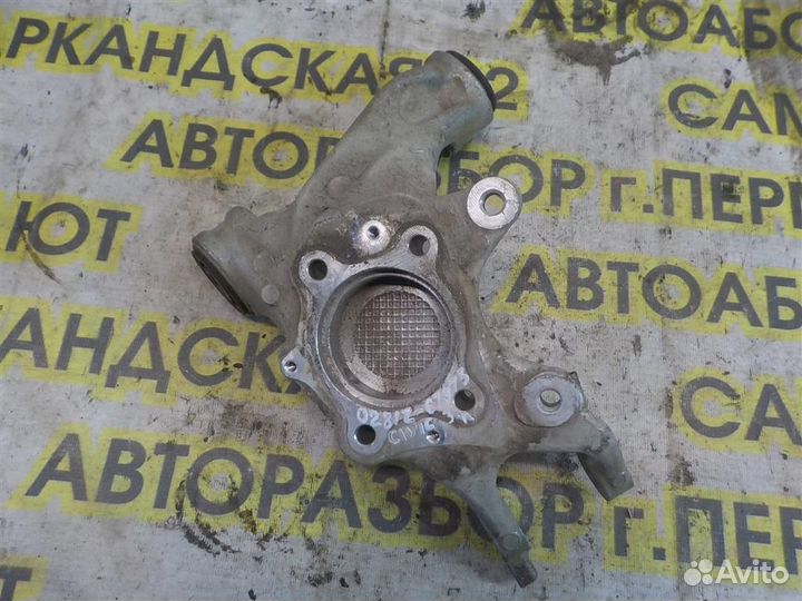 Кулак поворотный задний левый Honda Accord VII 20