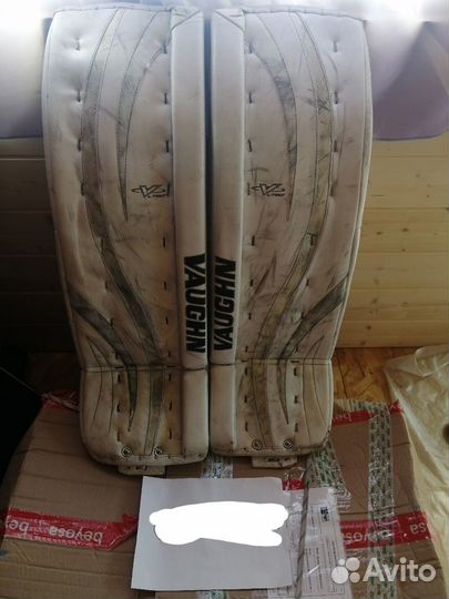 Щитки хоккейные вратарские