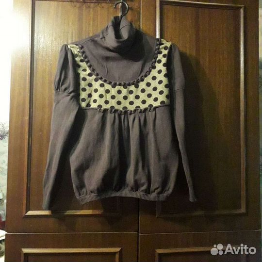 Свитер женский