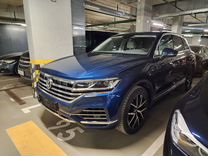 Volkswagen Touareg 3.0 AT, 2019, 64 000 км, с пробегом, цена 4 960 000 руб.