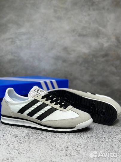 Кроссовки Adidas sl