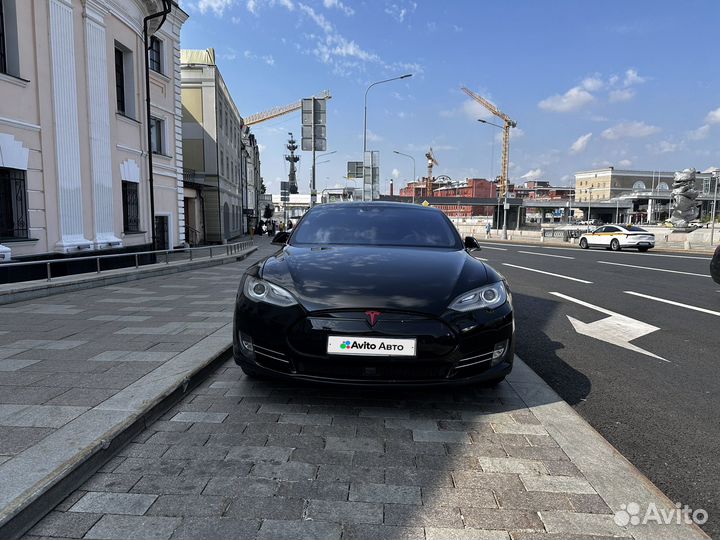 Tesla Model S 762 л.с. AT, 2016, 215 000 км