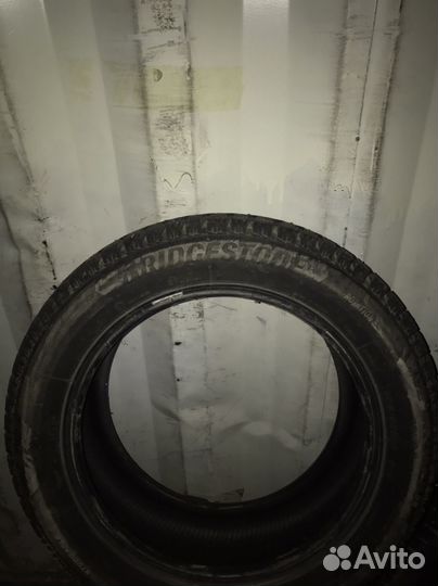 Bridgestone Ice Cruiser 7000 205/55 R16