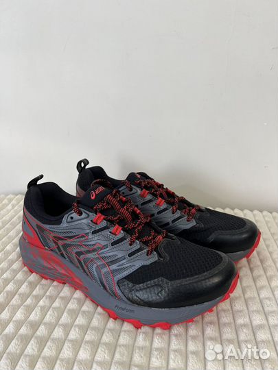 Asics GEL-trabuco terra trail running trainers