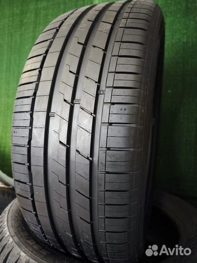 Hankook Ventus S1 Evo 3 K127C 235/55 R19 101V