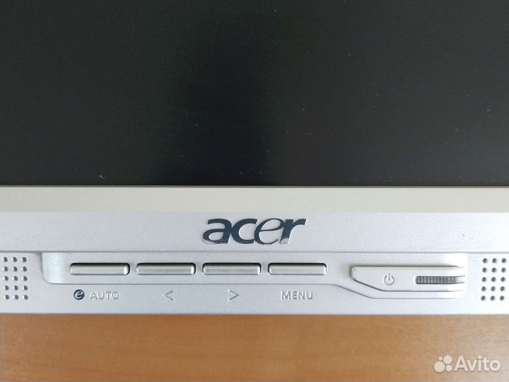 Монитор Acer 17