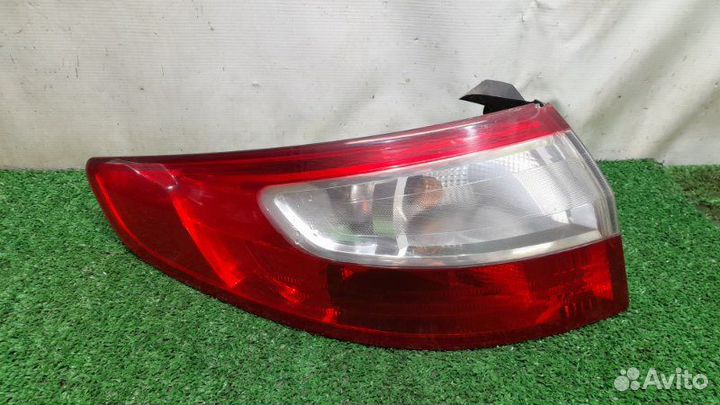Фонарь задний левый Renault Fluence I (2009—2013)