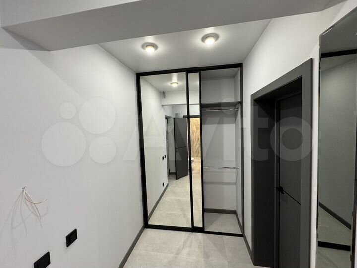 2-к. квартира, 51 м², 5/15 эт.