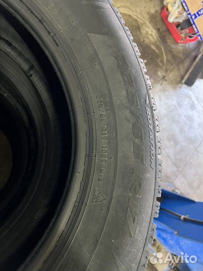 Pirelli Ice Zero 225/65 R17
