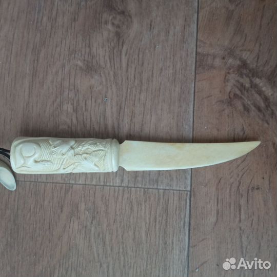 Нож для бумаг кость