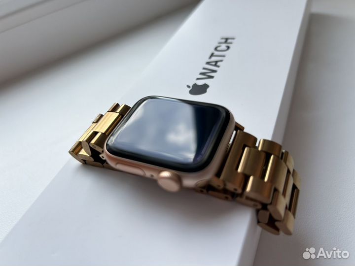 Часы apple watch se 38 mm