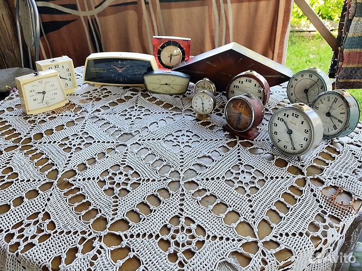 Старые будильники СССР