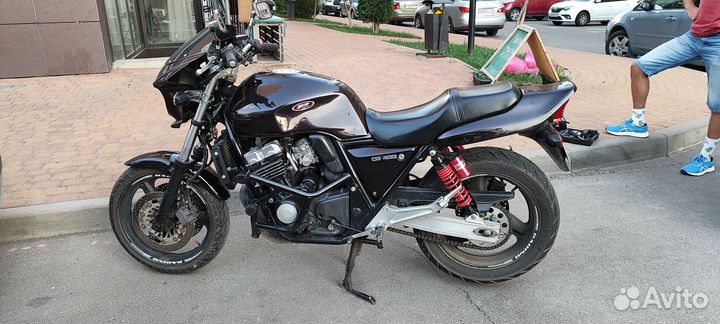 Honda cb 400 sf