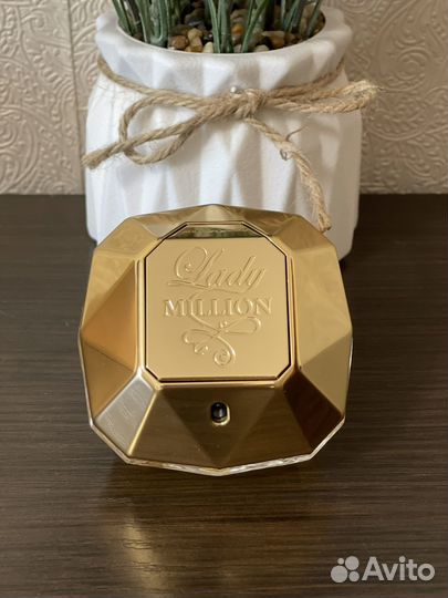 Женская туалетная вода Paco Rabanne Lady Million