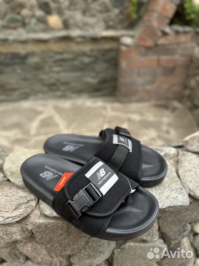 Шлепанцы new balance
