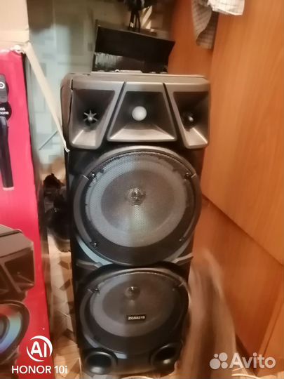 Блютуз колонка