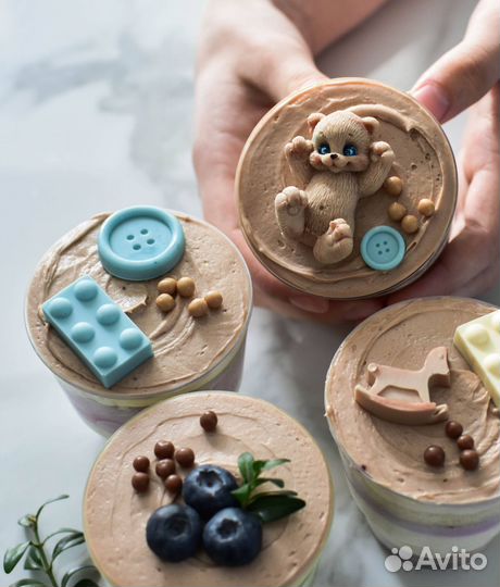 Макаронс, кап кейк, бенто, торт