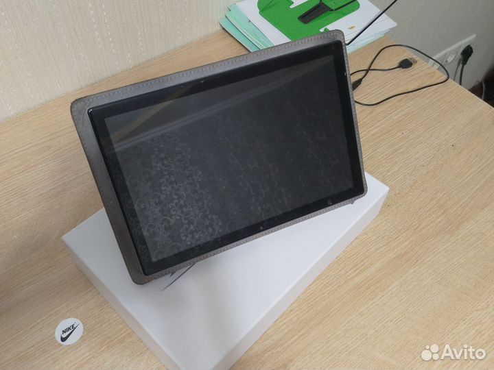 Планшеты бу 10,1дюймов