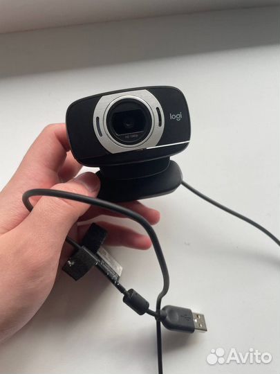 Веб-камера Logitech c615