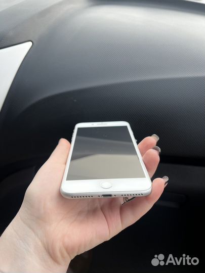 iPhone 7 Plus, 32 ГБ