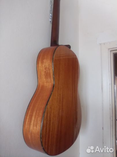 Гитара акустическая фолк