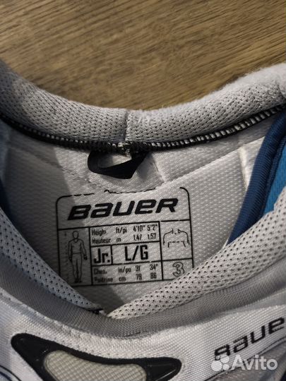 Нагрудник хоккейный bauer