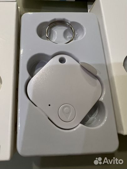Apple SMART tag Bluetooth метка