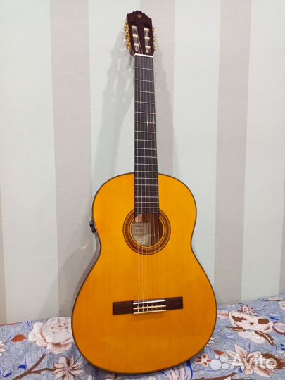 Классическая гитара Yamaha CG-TA