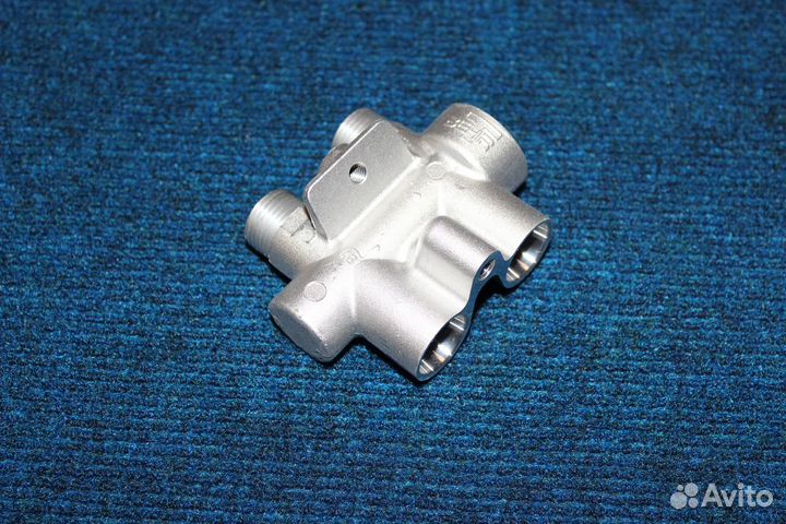 Термостат радиатора АКПП Туарег 7L, Audi Q7 (4LB)