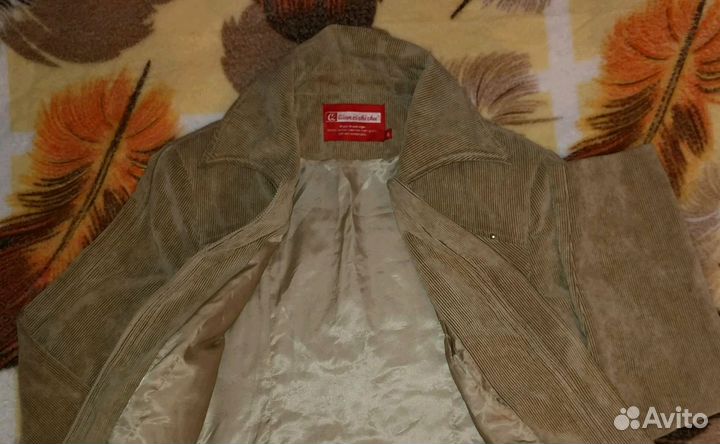 Новая куртка-ветровка р.44-46