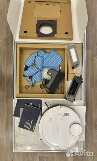 Ecovacs deebot Ozmo 900