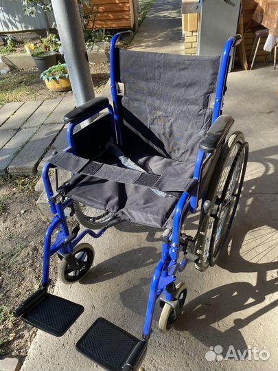 Инвалидная коляска