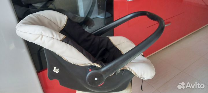 Продам кресло-люльку фирмы Press