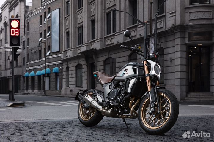Мотоцикл Cfmoto 700CLX Heritage (ABS)